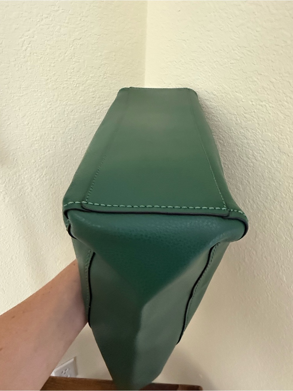 Coach Forest Green Pebbled Leather Tote with Leather Tag - Picture 4 of 13